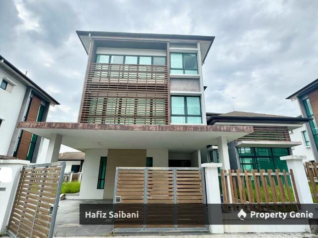 Bungalow for sale in Petaling, Alam Impian