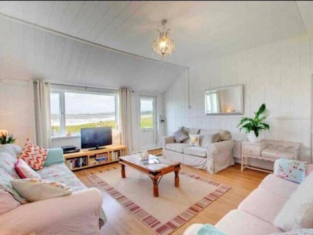 Bungalow for sale in Ogmore-by-sea, Wales