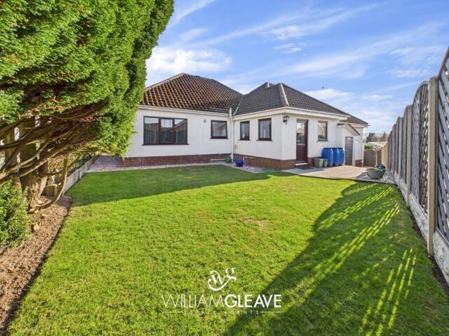 Bungalow for sale in Holywell, Halkyn