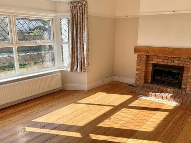 Bungalow for sale in West Hougham, Ash
