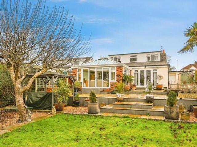 Bungalow for sale in Kennessee Green, Maghull