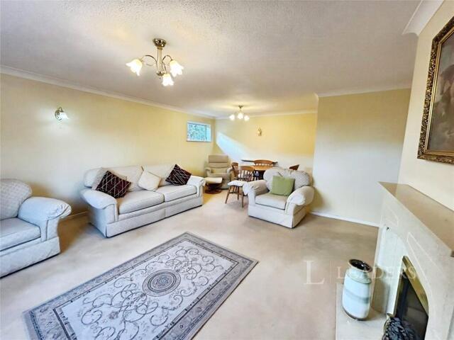 Bungalow for sale in Forthampton, Worcestershire
