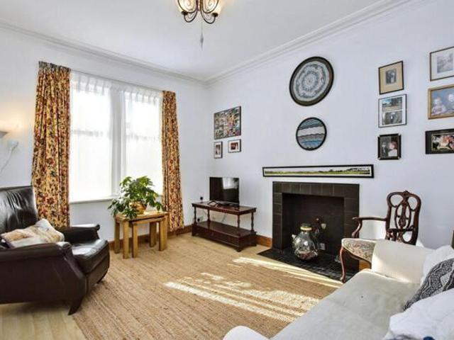 Bungalow for sale in Bathgate