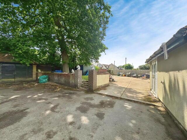 Bungalow for sale in Ashurst Bridge, Hampshire
