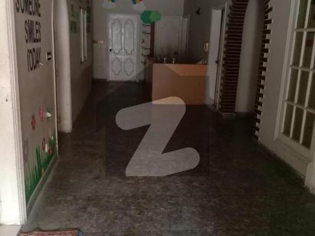House for sale in Clifton, North Waziristan