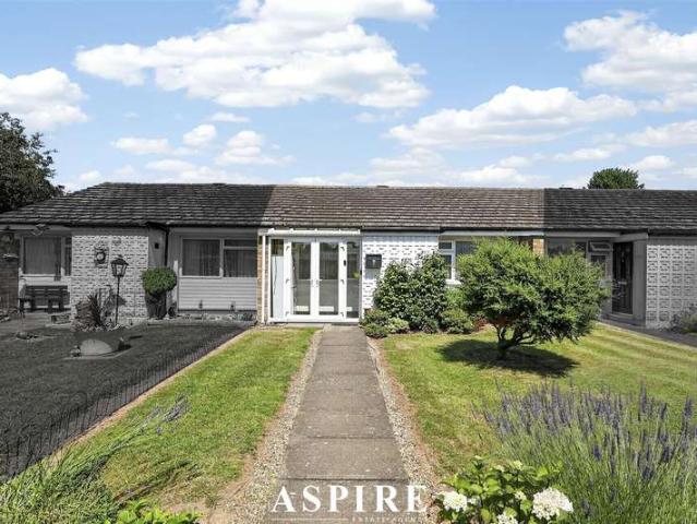 Bungalow for sale in North Shoebury, Alton Barnes