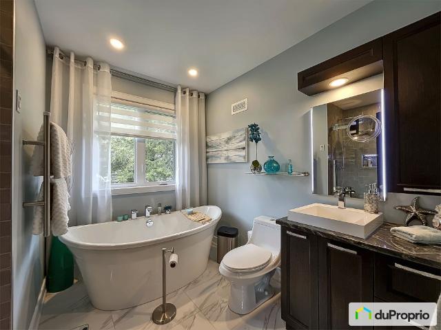 Bungalow for sale in Bromont