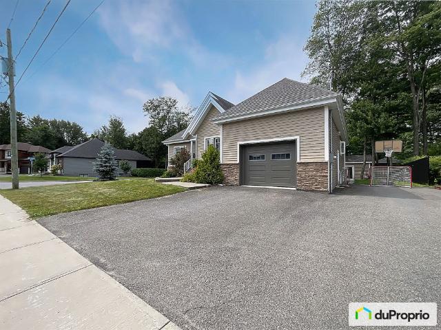 Bungalow for sale in Granby