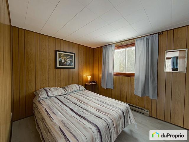 Bungalow for sale in Saint-georges-de-clarenceville