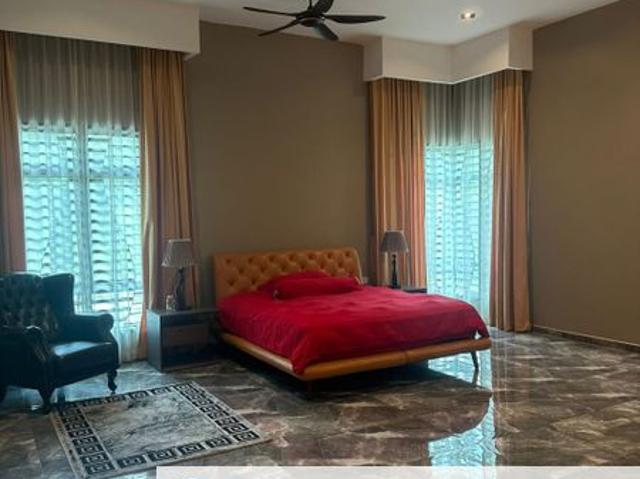House for sale in Malaka
