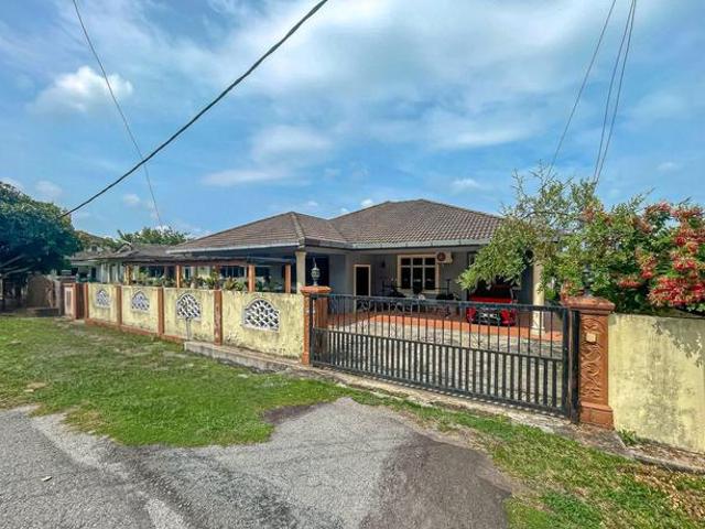 Bungalow for sale in Sri Rusa, Negeri Sembilan