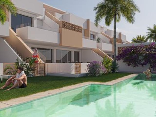 Bungalow en venta en Pilar De La Horadada