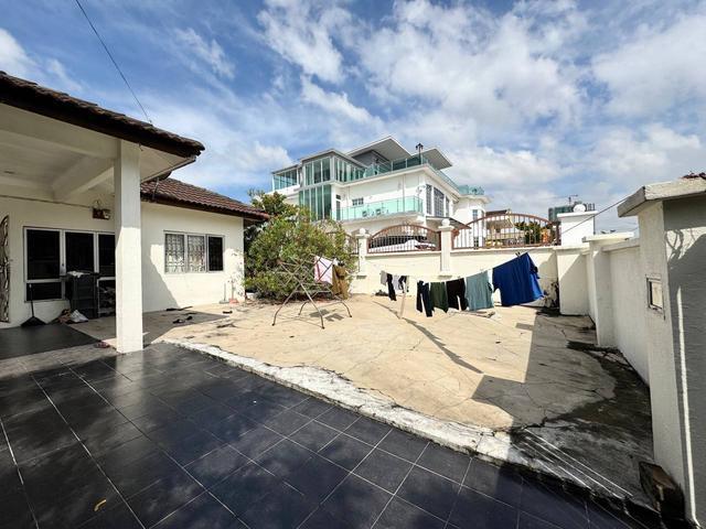 Bungalow for sale in Petaling, Alam Impian