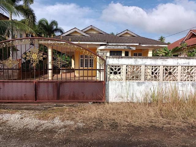 Bungalow for sale in Kuantan, Pahang