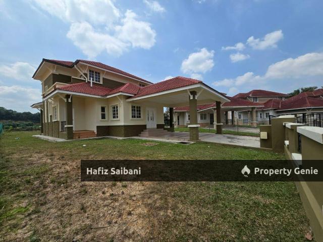 Bungalow for sale in Kajang, Langat