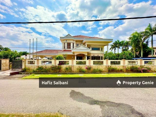 Bungalow for sale in Selangor