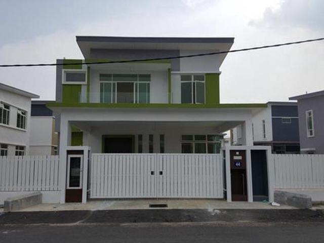 Bungalow for sale in Sendayan Village, Negeri Sembilan