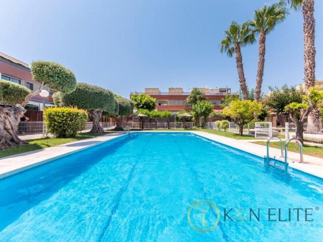 Bungalow en alquiler en Alicante