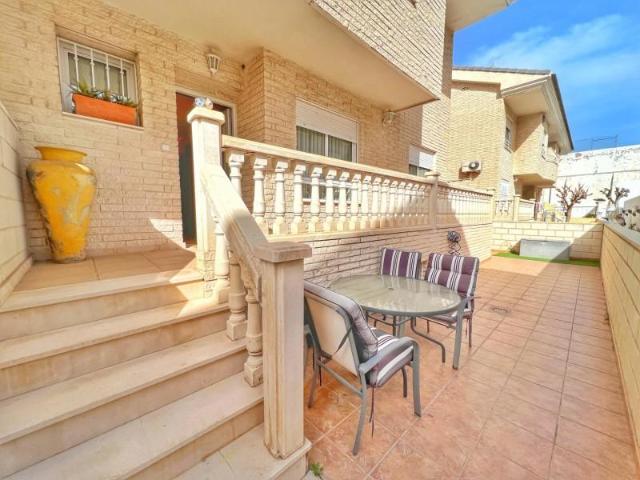 Bungalow en alquiler en Elda