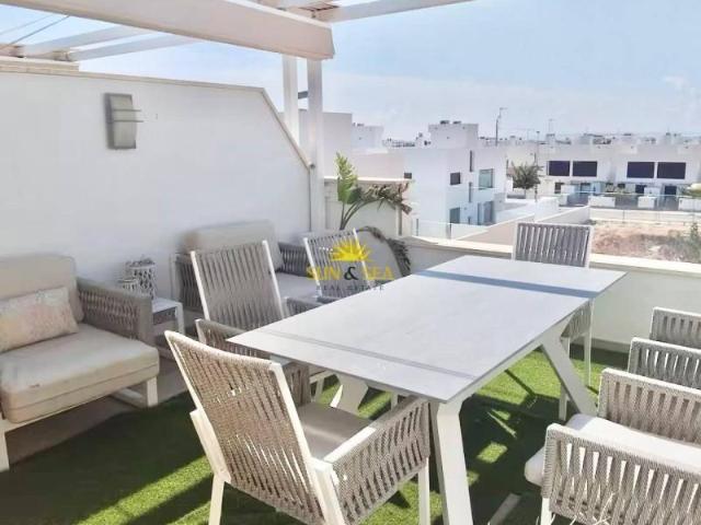 Bungalow en alquiler en Torre de la Horadada, el Baix Segura / La Vega Baja
