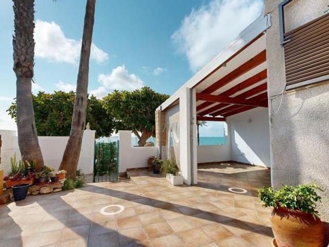 Bungalow en alquiler en Santa Pola, Urbanización Carabasi
