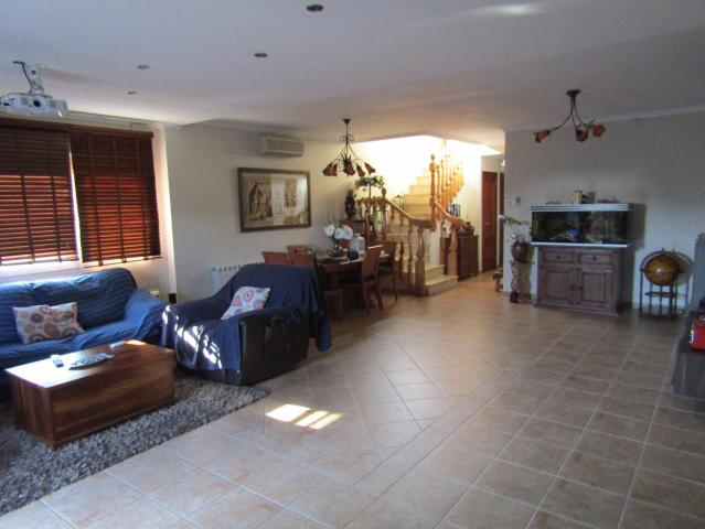 Casa en alquiler en Petrer