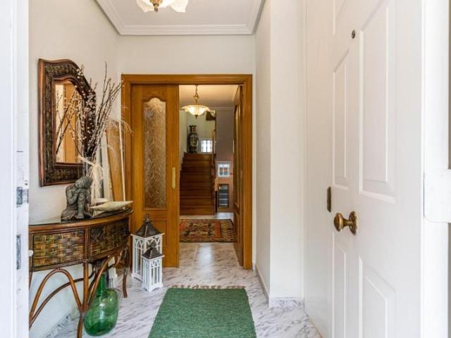 Bungalow en venta en Arroyomolinos, Madrid
