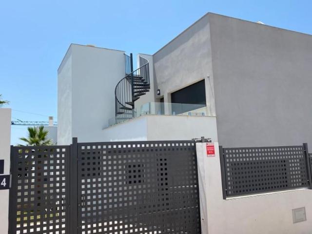 Bungalow en venta en Chilches, La Axarquía