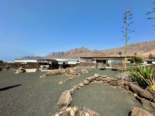 Bungalow en venta en Caleta de Famara, Teguise