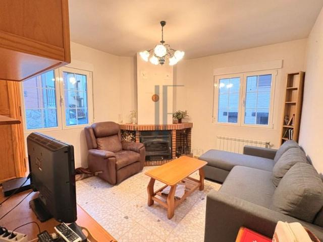 Bungalow en venta en El Tiemblo, Castilla y León