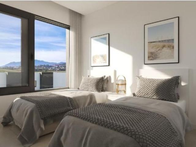 Bungalow en venta en Urbanización cataleya, Estepona