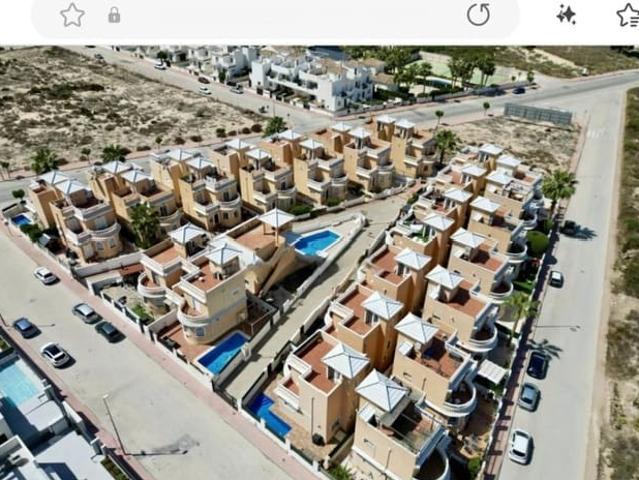 Bungalow en venta en la Marina, Elche