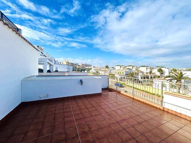 Bungalow en venta en La Mata, Torrevieja