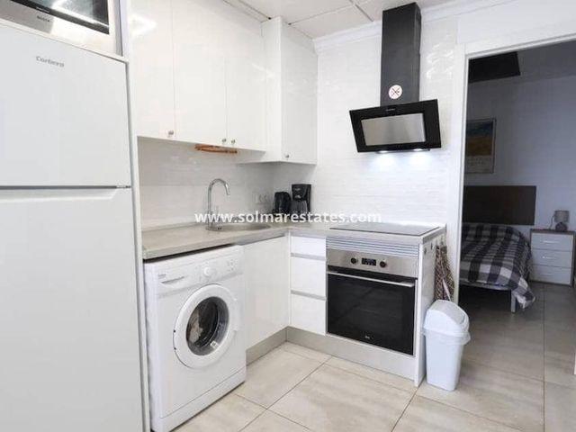 Bungalow en venta en Baños de Europa, Torrevieja
