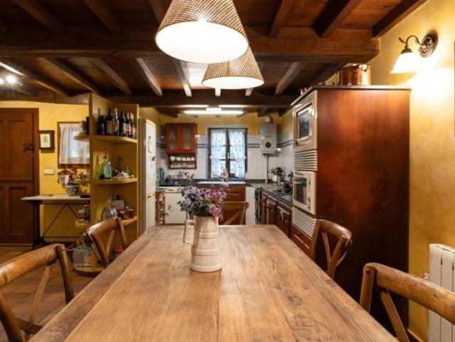 Bungalow en venta en Rales, Llanes