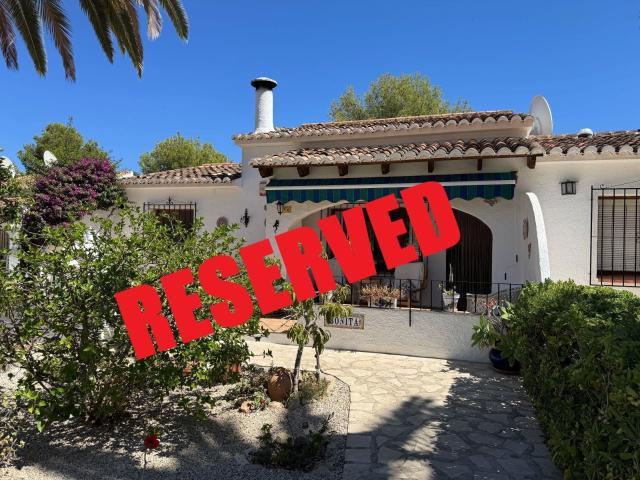 Bungalow en venta en Moraira, Teulada