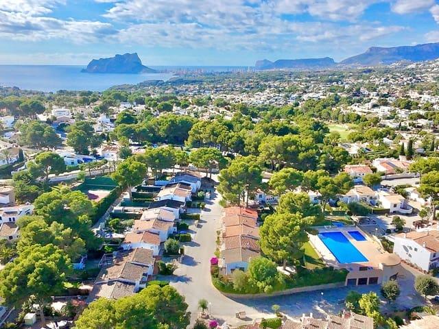 Bungalow en venta en Moraira, Teulada