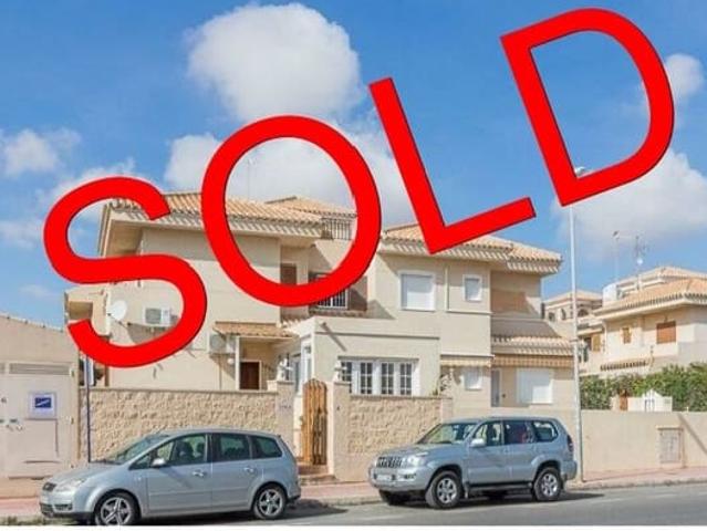 Bungalow en venta en Urbanización La Zenia II, el Baix Segura / La Vega Baja