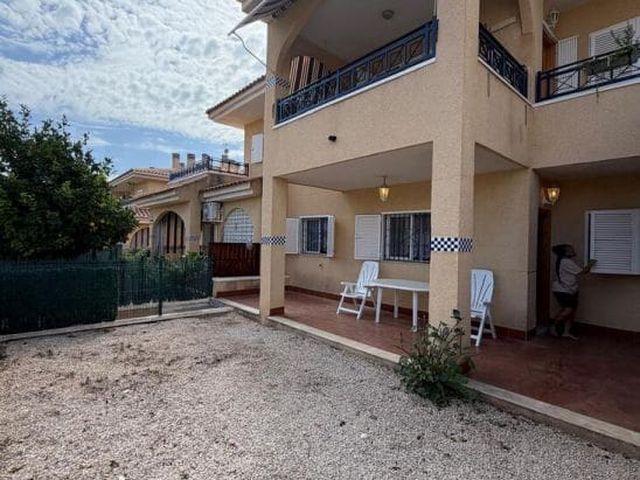 Bungalow en venta en Santa Pola, Alacant / Alicante