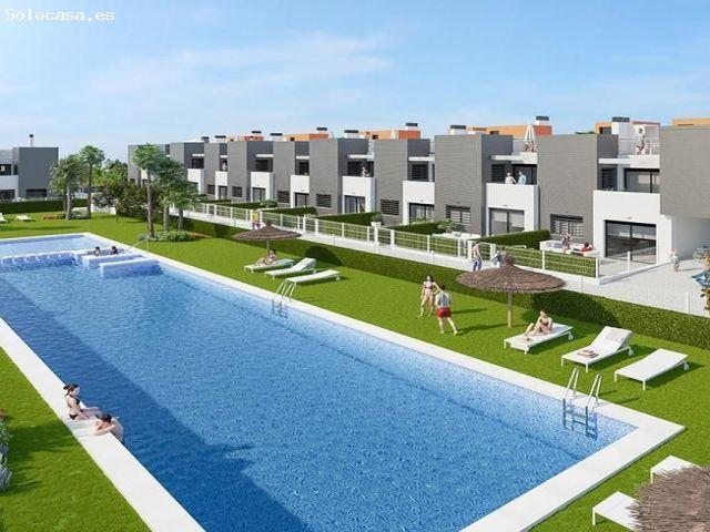 Bungalow en venta en La Rosaleda, Torrevieja