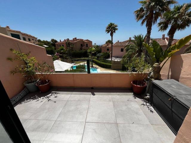 Bungalow en venta en Urbanització Golf Badia, la Marina Baixa