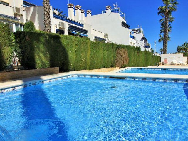 Bungalow en venta en Urbanización Los Dolses, Orihuela