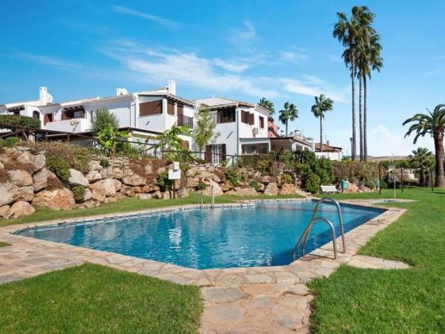 Bungalow en venta en Barriada Islas Canarias, Costa del Sol Occidental