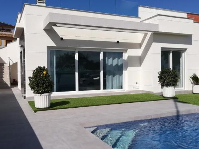 Bungalow en venta en el Baix Segura / La Vega Baja, Valencia