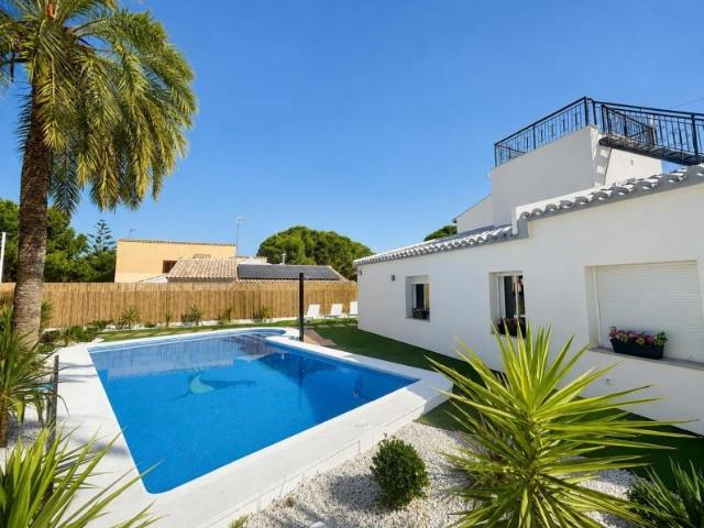Bungalow en venta en Urbanización Horizonte, el Baix Segura / La Vega Baja