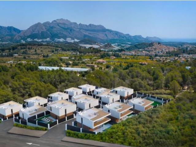 Bungalow en venta en la Marina Baixa, Valencia