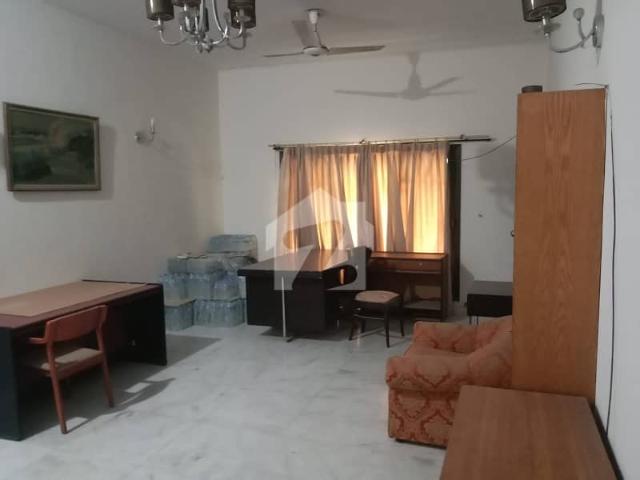 Office for rent in North Waziristan, Federally Administered Tribal Areas fata