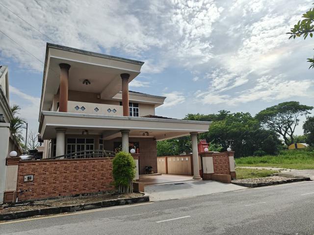 Bungalow for rent in Wellesley, Penang