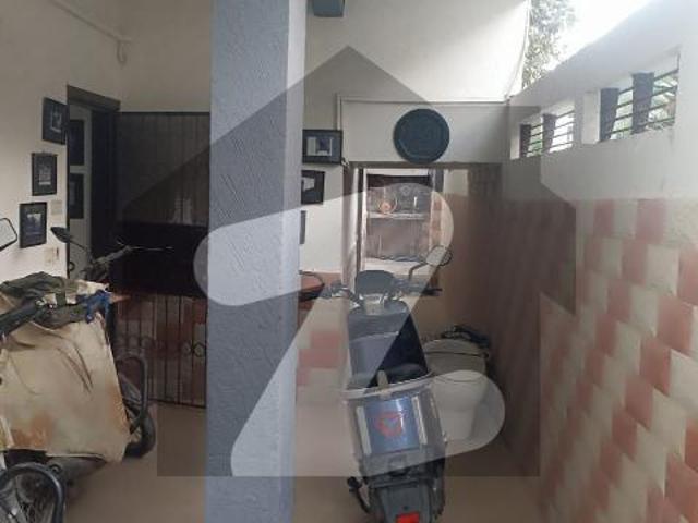 House for sale in Clifton Block 9, کراچی ڈویژن