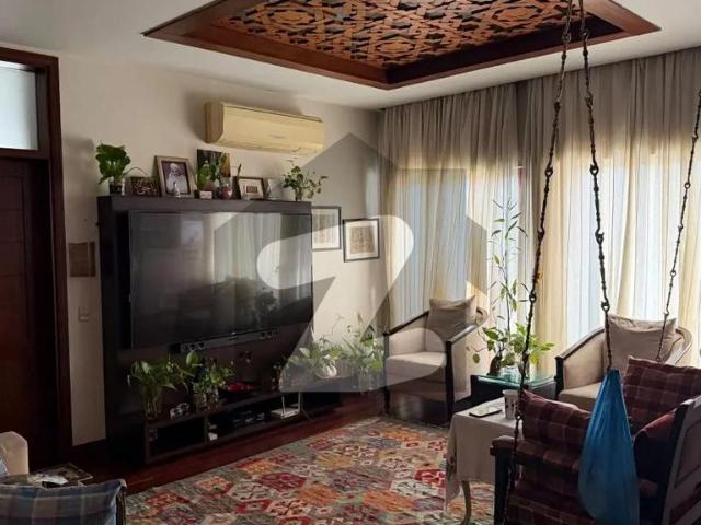 House for sale in 8 ڈی ایچ اے فیز, کراچی ڈویژن